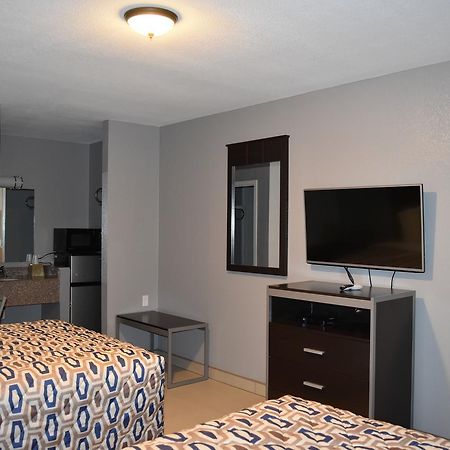Woodfield Inn And Suites Yoakum Exteriör bild